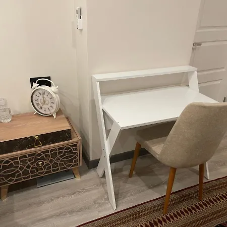 Daire Luxury Vacation Home,3R ,With Free Netflix, Wifi, Near Beach & Spa! *