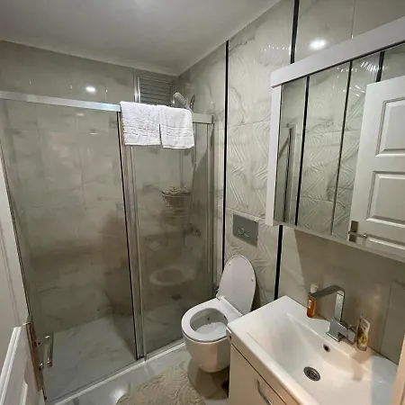 Luxury Vacation Home,3R ,With Free Netflix, Wifi, Near Beach & Spa! * Alanya