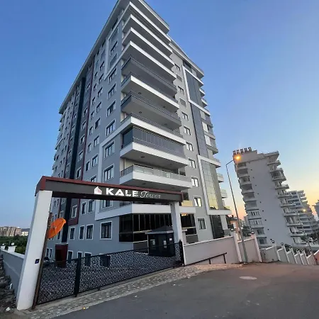 Luxury Vacation Home,3R ,With Free Netflix, Wifi, Near Beach & Spa! *